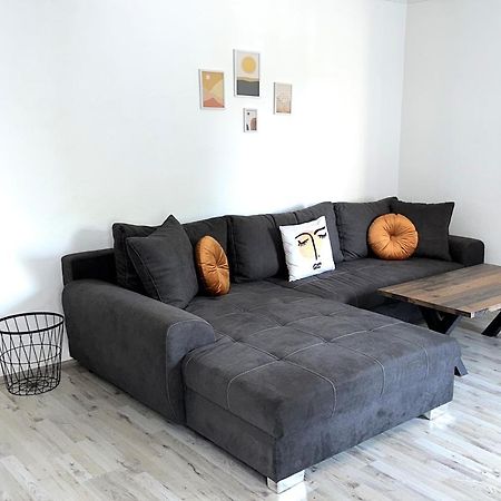 Theox Apartment No 8 - 90Qm Mit 2 Schlafzimmern Und 5 Betten Duisburg Eksteriør billede