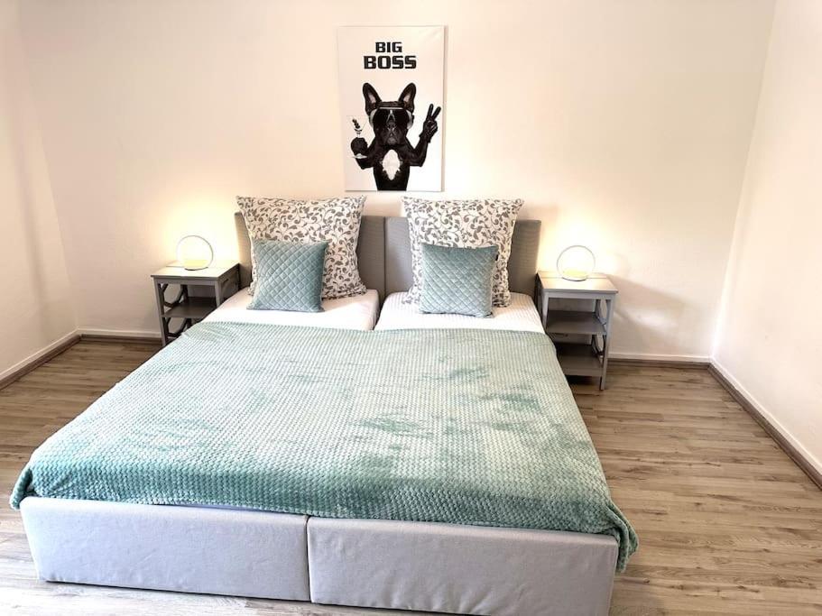 Theox Apartment No 8 - 90Qm Mit 2 Schlafzimmern Und 5 Betten Duisburg Eksteriør billede